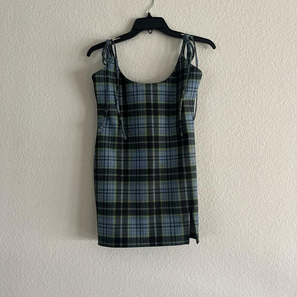 FN PLAID DRESS